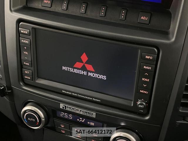 Mitsubishi PAJERO 2007-04 8813129-2