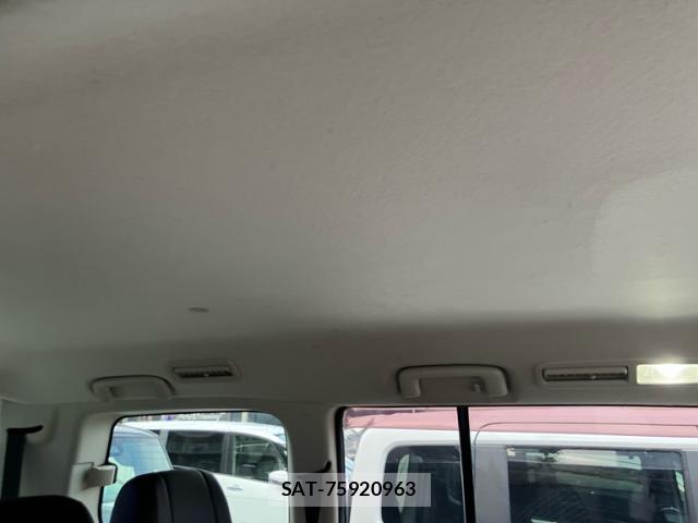 Mitsubishi PAJERO 2016-04 8814353-16