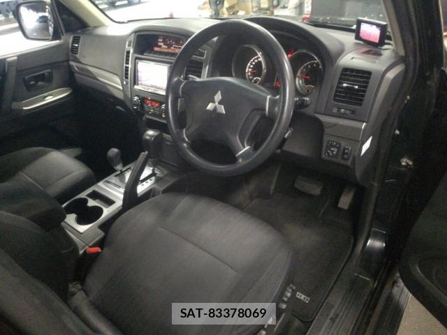 Mitsubishi PAJERO 2015-02 8816001-2