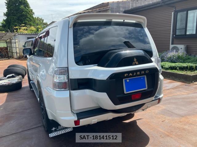Mitsubishi PAJERO 2014-12 8817445-13
