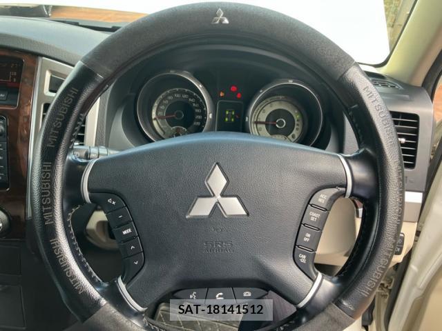 Mitsubishi PAJERO 2014-12 8817445-16