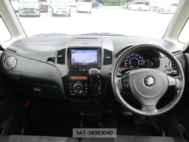 Suzuki PALETTE 2013-01 8817781-7