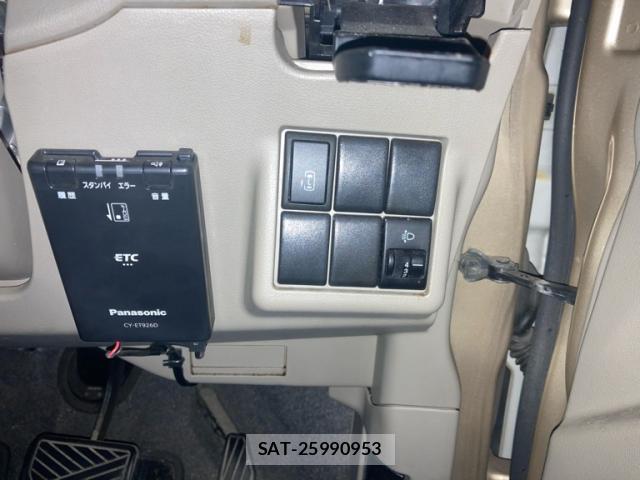 Suzuki PALETTE 2009-11 8816368-9