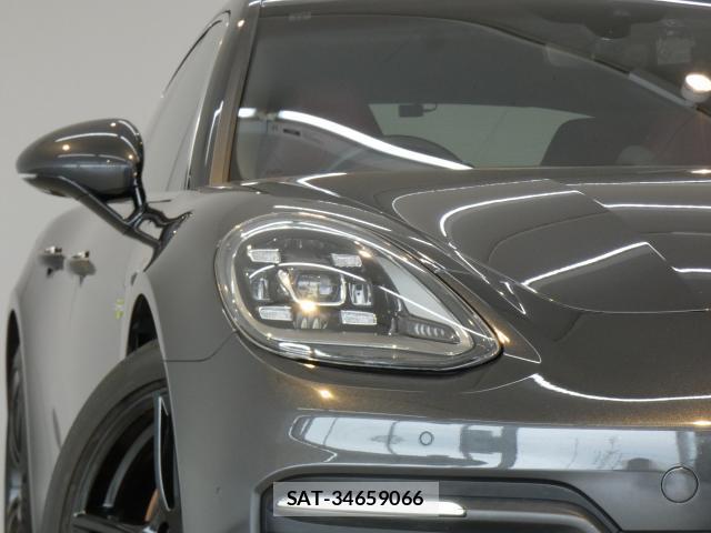 Porsche PANAMERA 2021-07 8813906-2