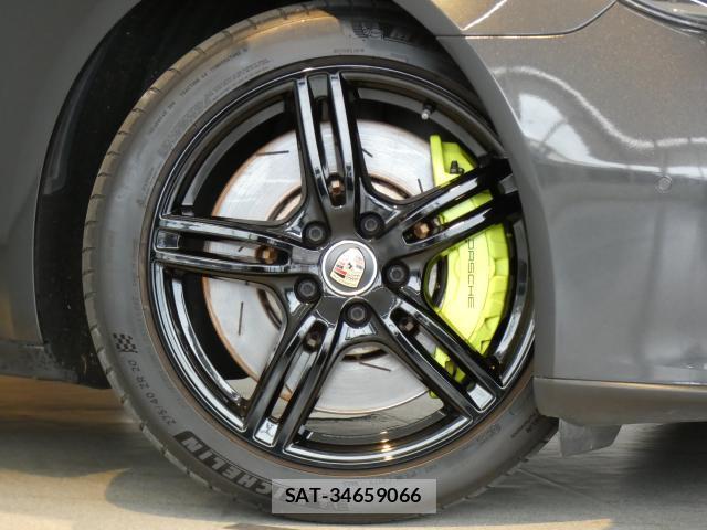 Porsche PANAMERA 2021-07 8813906-5