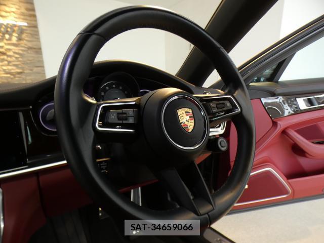 Porsche PANAMERA 2021-07 8813906-7