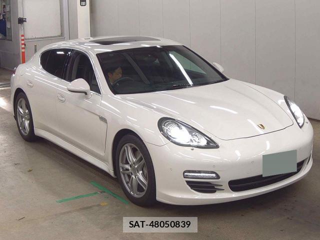 Porsche PANAMERA 2012-06 8814966-3
