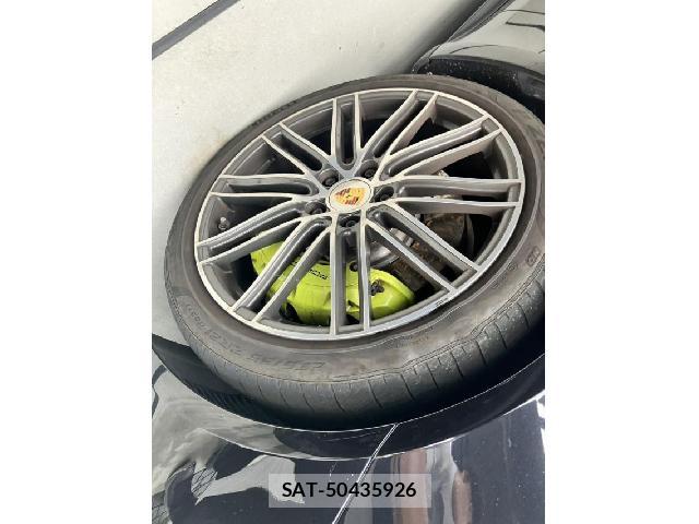 Porsche PANAMERA 2018-12 8815717-13