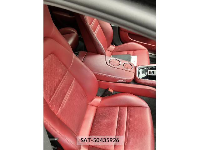 Porsche PANAMERA 2018-12 8815717-3