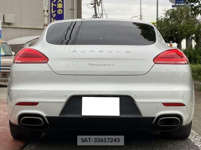 Porsche PANAMERA 2013-09 8816095-2