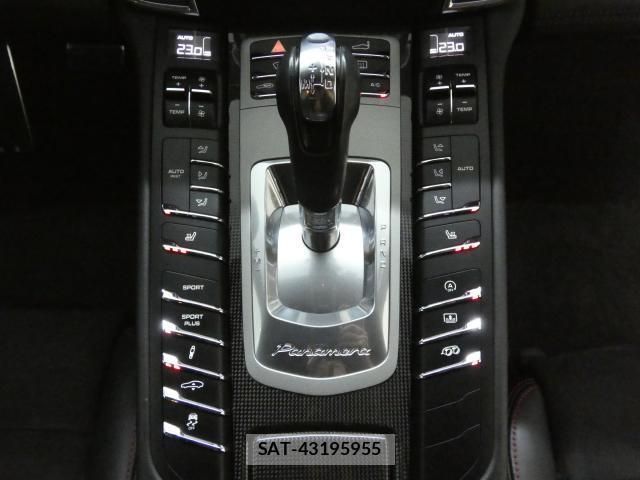 Porsche PANAMERA 2013-10 8817276-8