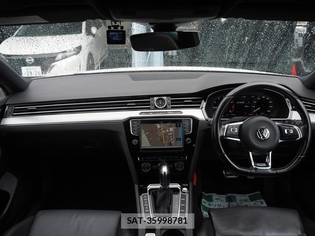 VolksWagen PASSAT VARIANT 2016-09 8816984-1