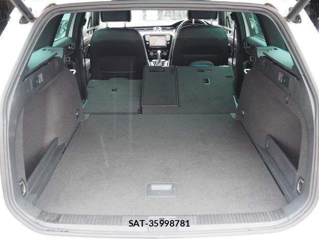 VolksWagen PASSAT VARIANT 2016-09 8816984-10