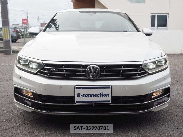 VolksWagen PASSAT VARIANT 2016-09 8816984-3