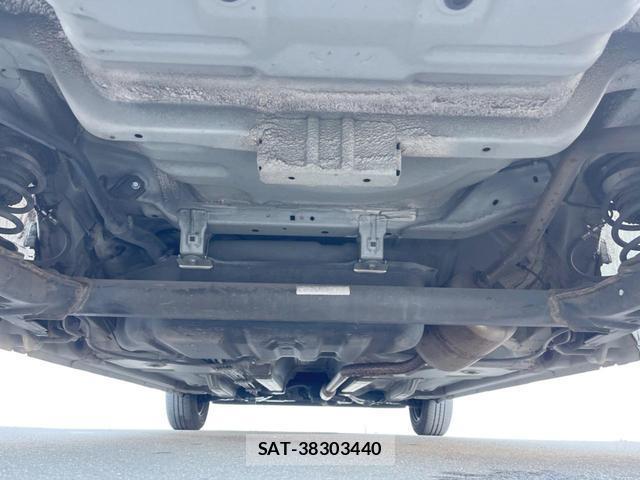 Toyota PASSO 2012-01 8812235-17