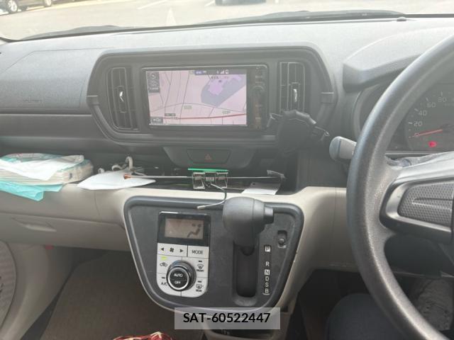 Toyota PASSO 2016-06 8813455-9