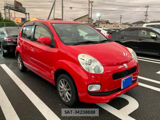 Toyota PASSO 2016-01 8813476-2