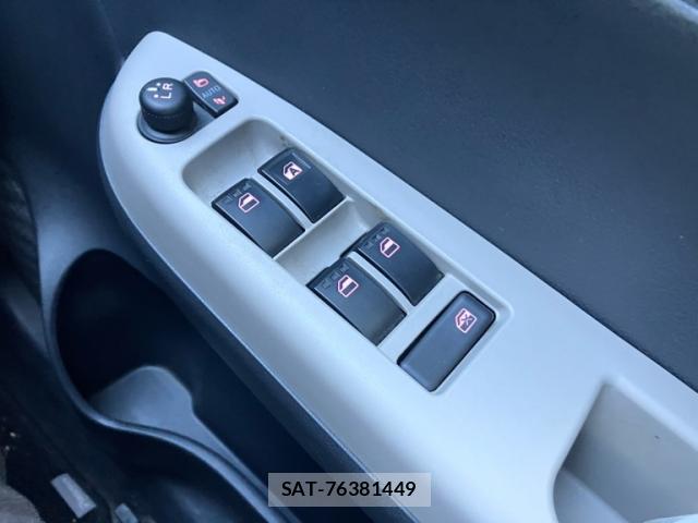Toyota PASSO 2017-09 8813659-8