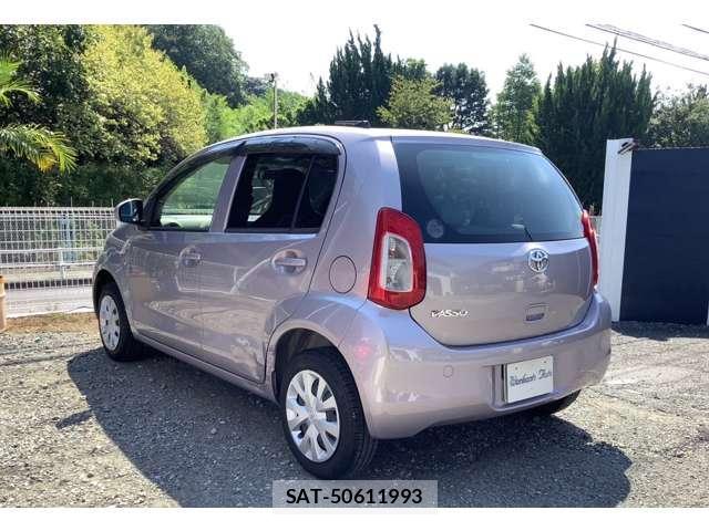 Toyota PASSO 2014-05 8813739-6