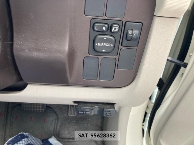 Toyota PASSO 2010-10 8813875-10