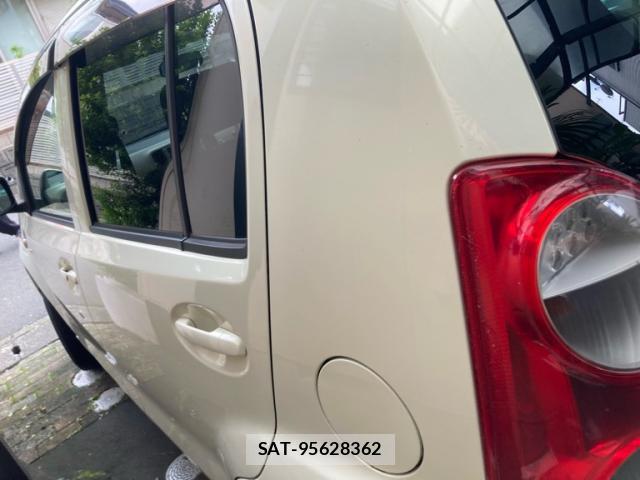 Toyota PASSO 2010-10 8813875-3