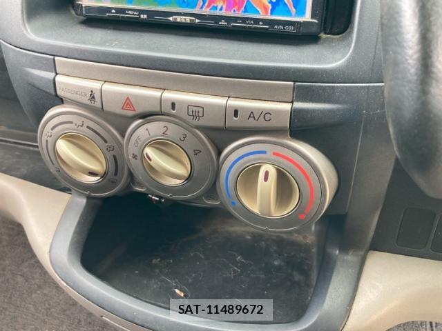 Toyota PASSO 2005-03 8813882-18