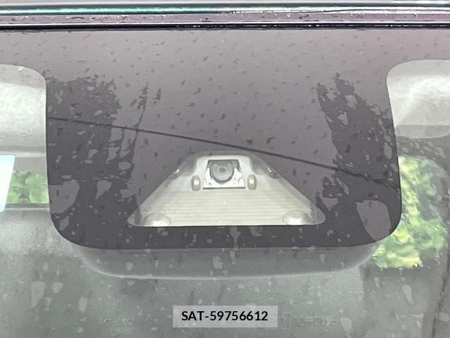 Toyota PASSO 2018-05 8814385-4