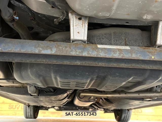 Toyota PIXIS EPOCH 2013-08 8814153-18