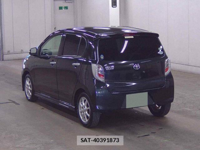 Toyota PIXIS EPOCH 2015-10 8814235-1