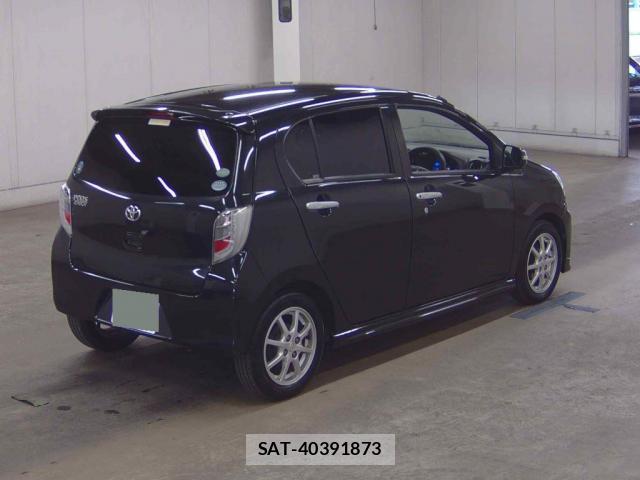 Toyota PIXIS EPOCH 2015-10 8814235-4