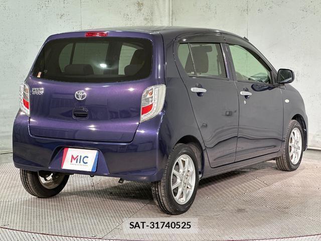 Toyota PIXIS EPOCH 2015-11 8817096-15