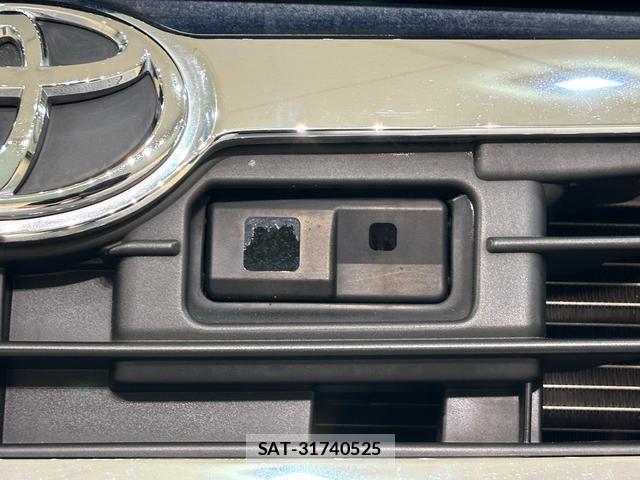 Toyota PIXIS EPOCH 2015-11 8817096-5