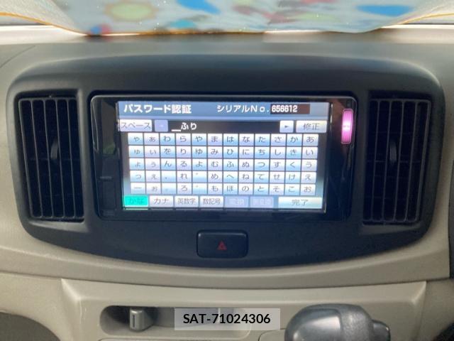 Toyota PIXIS EPOCH 2014-06 8817468-17