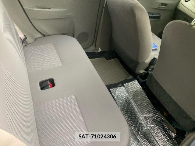 Toyota PIXIS EPOCH 2014-06 8817468-5