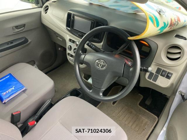 Toyota PIXIS EPOCH 2014-06 8817468-7