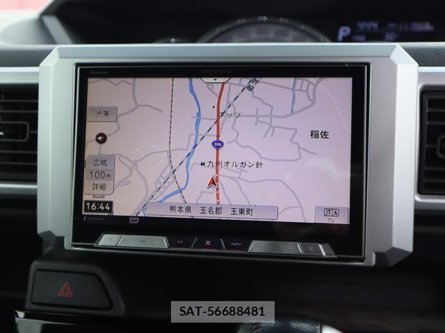 Toyota Pixis Mega 2016-10 8812981-7