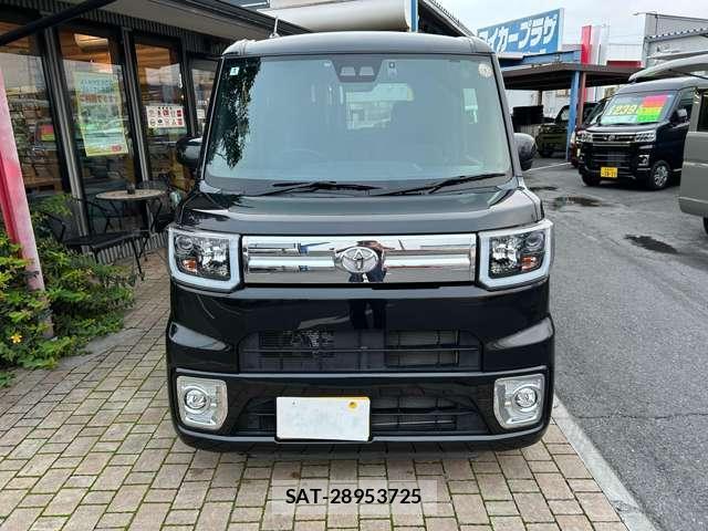Toyota Pixis Mega 2020-03 8814494-1