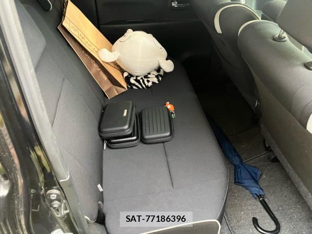 Toyota PIXIS SPACE 2015-07 8813628-10