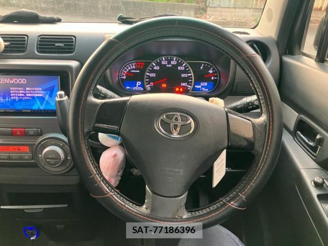 Toyota PIXIS SPACE 2015-07 8813628-14