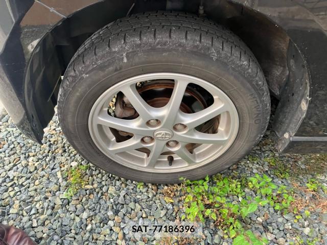 Toyota PIXIS SPACE 2015-07 8813628-7