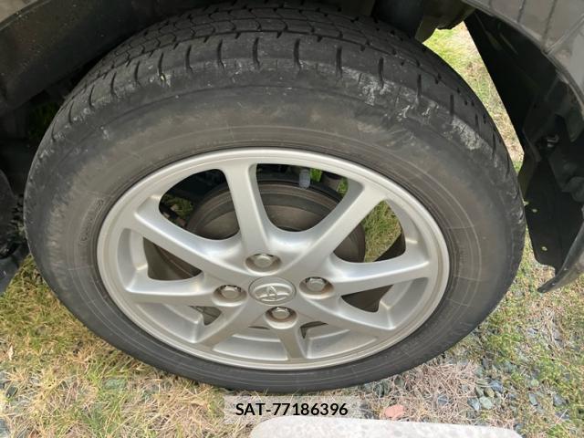 Toyota PIXIS SPACE 2015-07 8813628-8