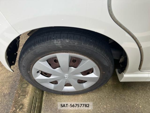 Toyota PIXIS SPACE 2012-11 8815258-8