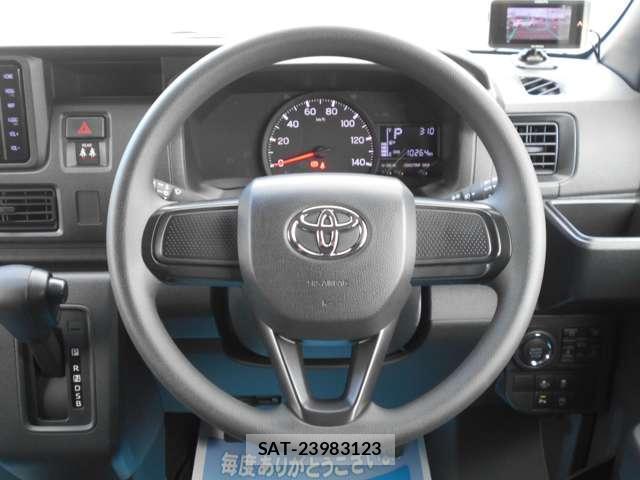 Toyota PIXIS VAN 2023-02 8816299-17