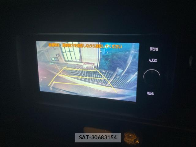 Toyota PIXIS VAN 2018-02 8817457-18