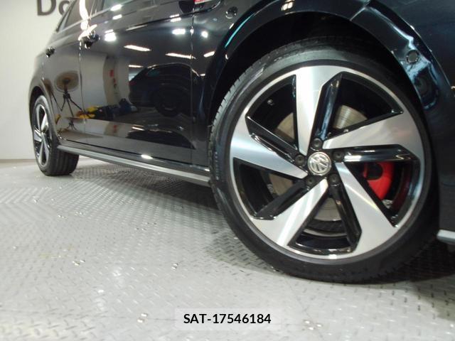 VolksWagen POLO 2019-08 8816256-15