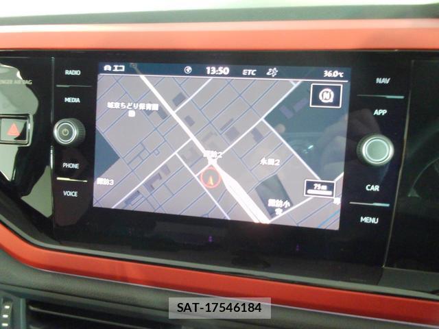 VolksWagen POLO 2019-08 8816256-5