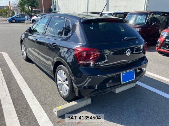 VolksWagen POLO 2019-01 8812392-1