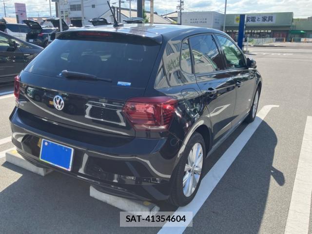 VolksWagen POLO 2019-01 8812392-2