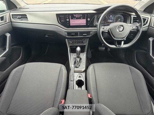 VolksWagen POLO 2019-07 8812752-13