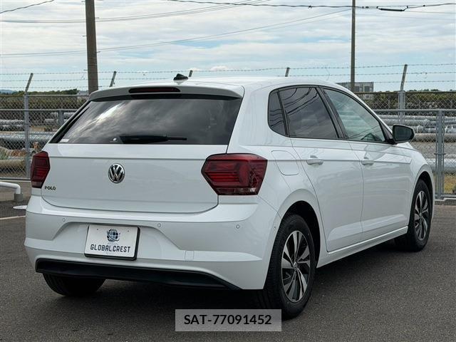 VolksWagen POLO 2019-07 8812752-5